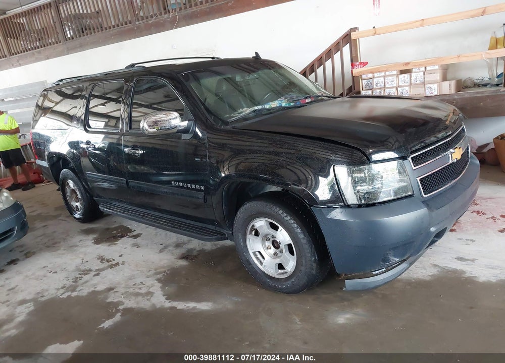 2014 CHEVROLET SUBURBAN 1500 LT VIN: 1GNSCJE07ER104283
