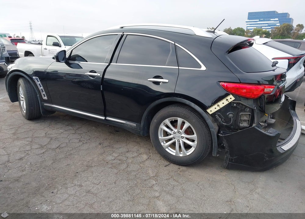 2014 INFINITI QX70 VIN: JN8CS1MU1EM450092