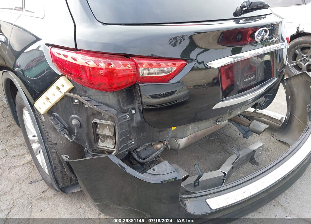2014 INFINITI QX70 VIN: JN8CS1MU1EM450092