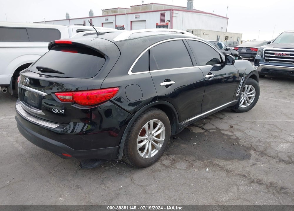 2014 INFINITI QX70 VIN: JN8CS1MU1EM450092