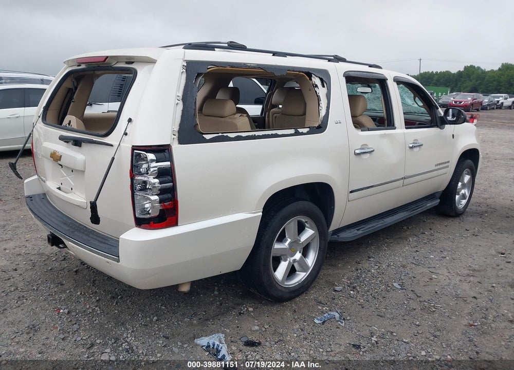 2013 CHEVROLET SUBURBAN 1500 LTZ VIN: 1GNSKKE71DR262459