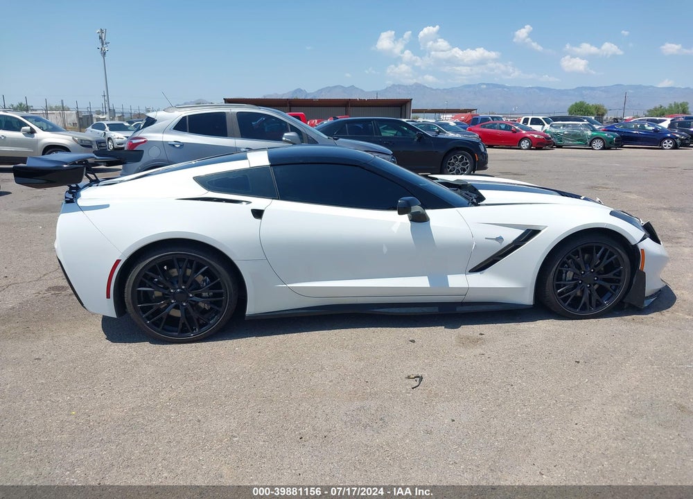 2014 CHEVROLET CORVETTE STINGRAY VIN: 1G1YB2D78E5110765