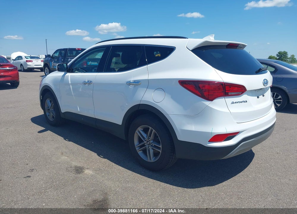 2017 HYUNDAI SANTA FE SPORT 2.4L VIN: 5NMZUDLB8HH024185