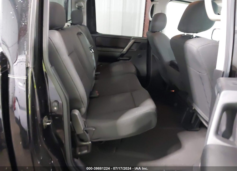 2009 NISSAN TITAN SE VIN: 1N6AA07D09N304422