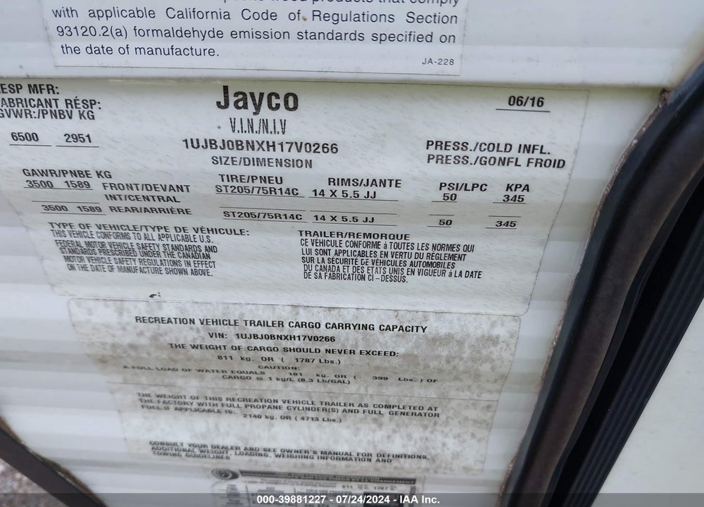 2017 JAYCO JAY FLIGHT VIN: 1UJBJ0BNXH17V0266