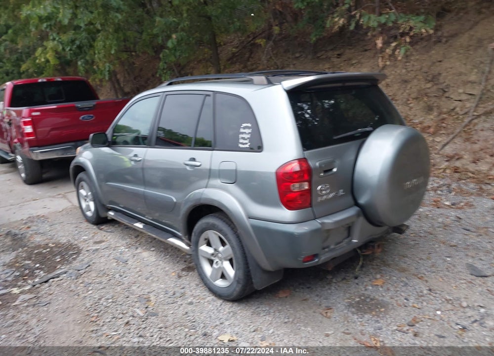 2005 TOYOTA RAV4 VIN: JTEHD20V050043996