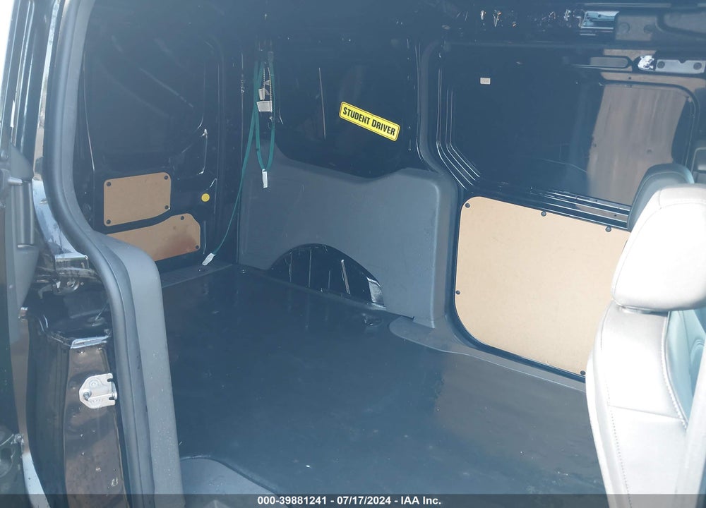 2019 FORD TRANSIT CONNECT XL VIN: NM0LS7E22K1421240