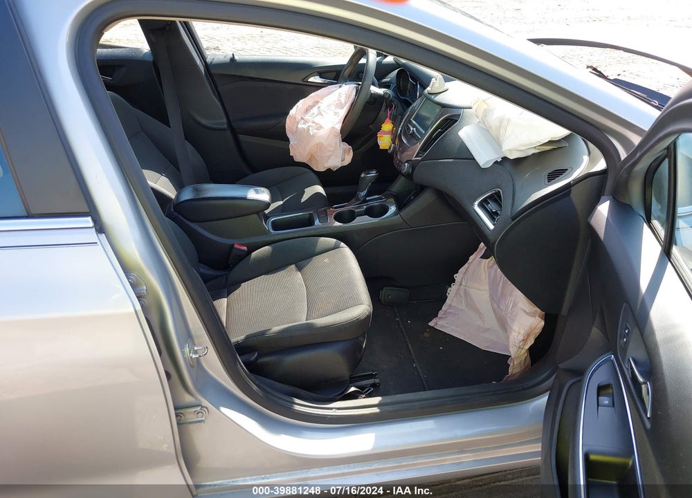 2018 CHEVROLET CRUZE LT AUTO VIN: 1G1BE5SM5J7105979