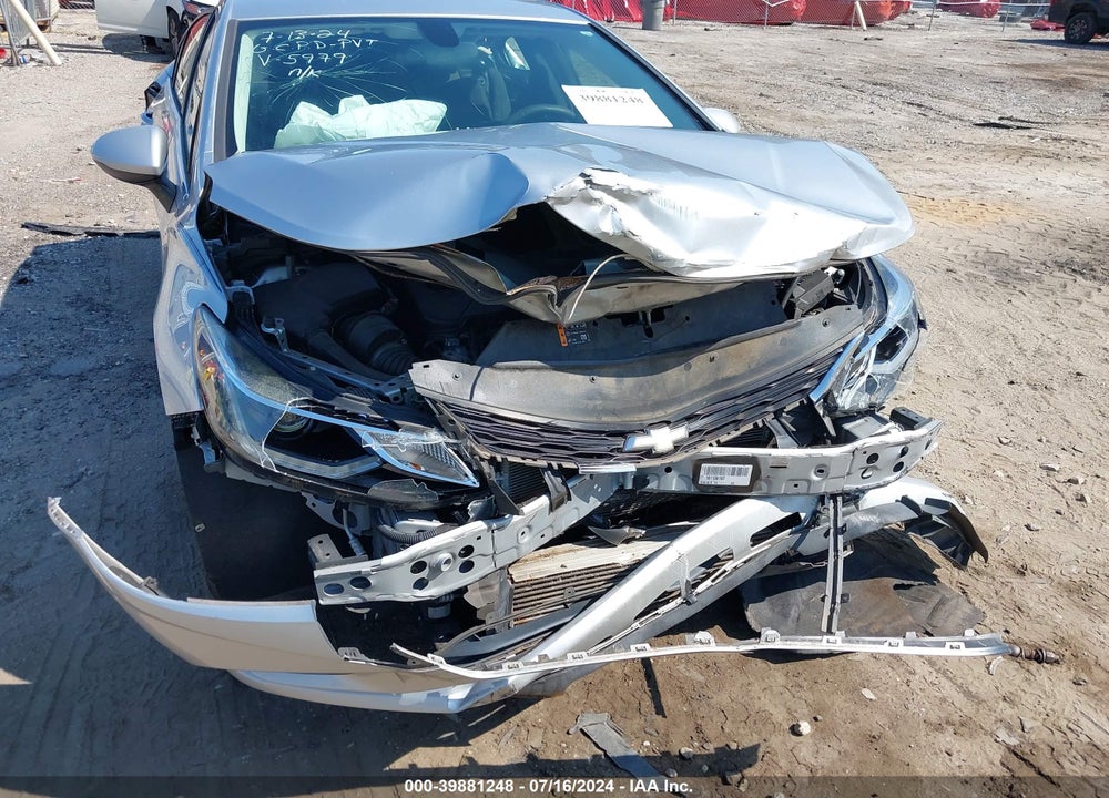 2018 CHEVROLET CRUZE LT AUTO VIN: 1G1BE5SM5J7105979