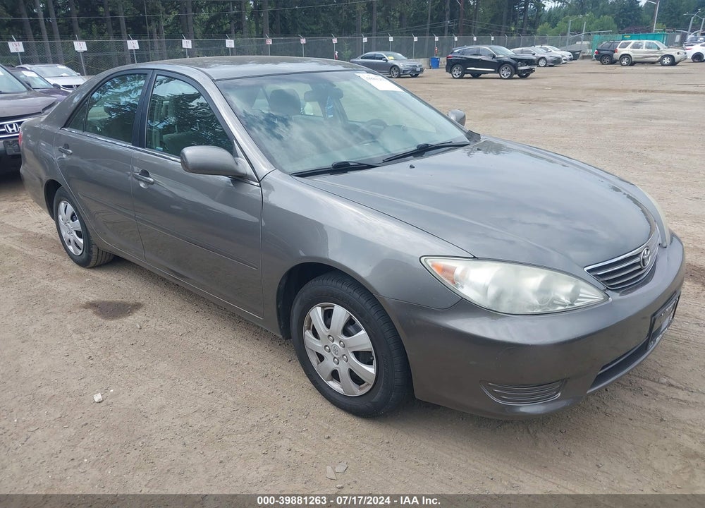 2005 TOYOTA CAMRY LE VIN: 4T1BE32K75U603291