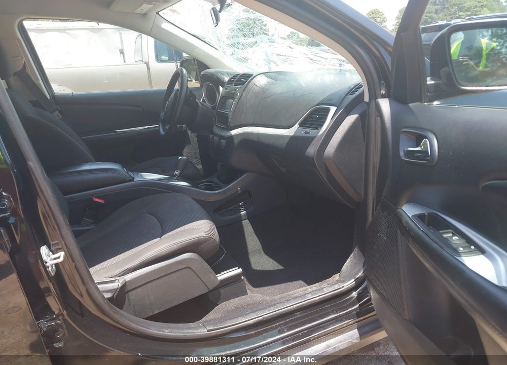 2018 DODGE JOURNEY SE VIN: 3C4PDCAB3JT302021