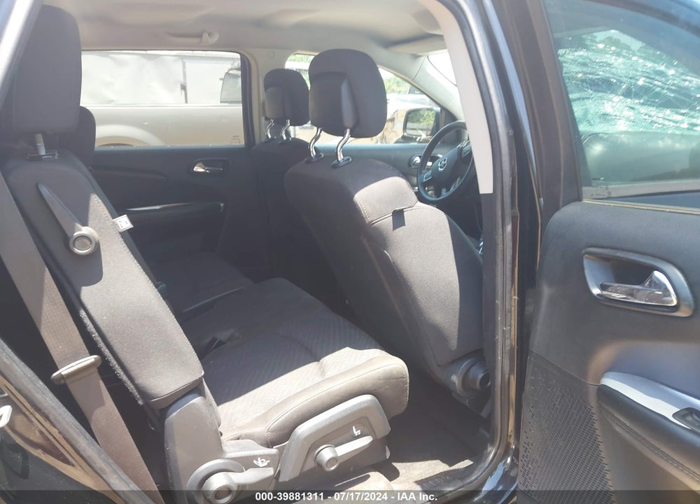 2018 DODGE JOURNEY SE VIN: 3C4PDCAB3JT302021