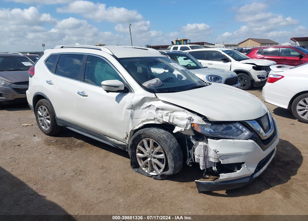2017 NISSAN ROGUE SV VIN: JN8AT2MT2HW404572