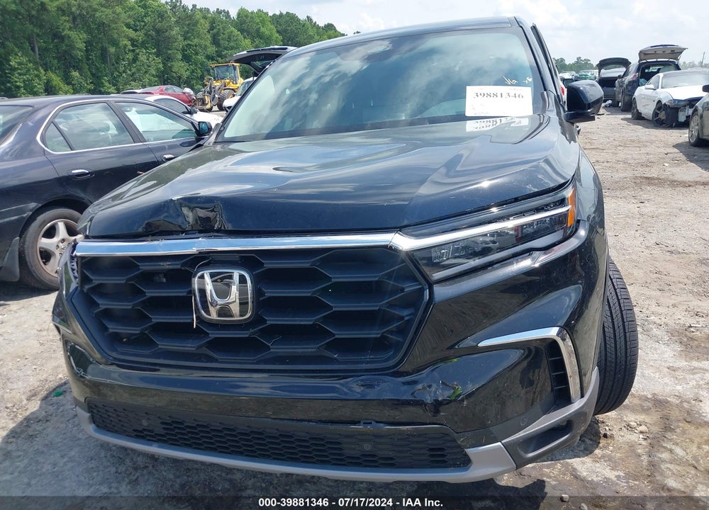 2025 HONDA PILOT 2WD EX-L VIN: 5FNYG2H45SB000159