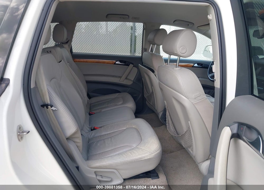 2007 AUDI Q7 VIN: WA1BY74LX7D059732