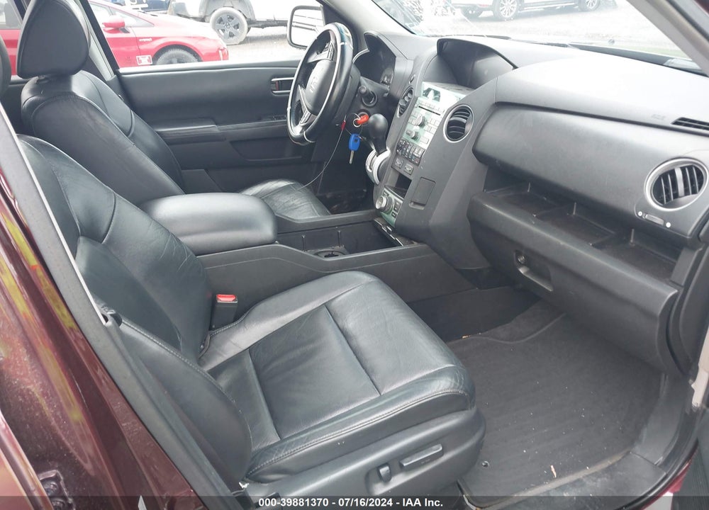2011 HONDA PILOT EX-L VIN: 5FNYF3H7XBB005103