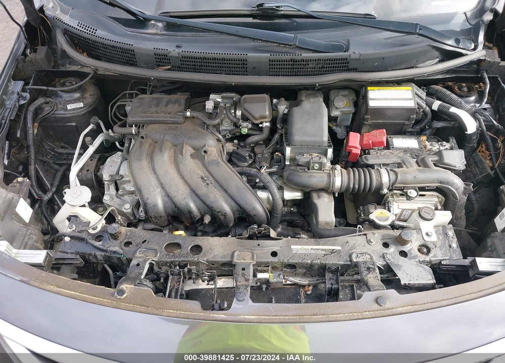 2015 NISSAN VERSA 1.6 SL VIN: 3N1CN7AP2FL949227