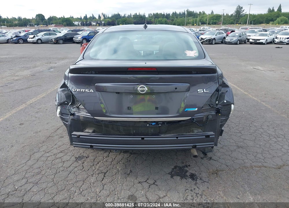 2015 NISSAN VERSA 1.6 SL VIN: 3N1CN7AP2FL949227