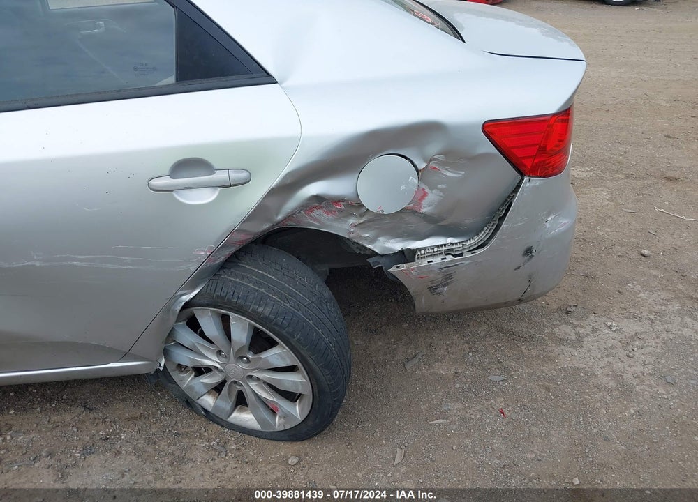 2010 KIA FORTE SX VIN: KNAFW4A36A5119262
