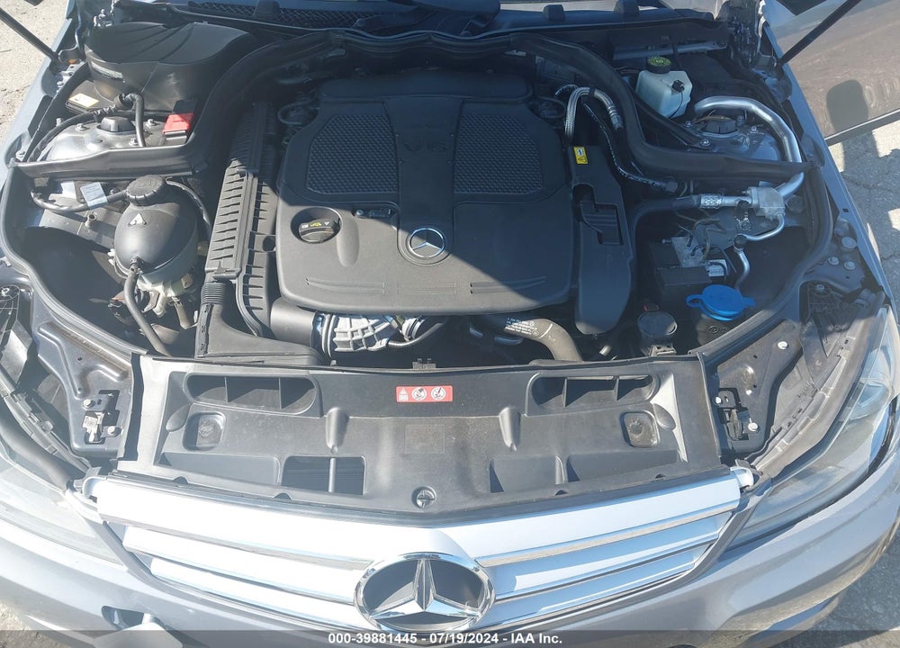 2013 MERCEDES-BENZ C 300 LUXURY 4MATIC/SPORT 4MATIC VIN: WDDGF8AB0DR251670