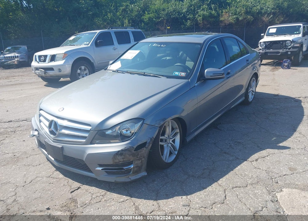 2013 MERCEDES-BENZ C 300 LUXURY 4MATIC/SPORT 4MATIC VIN: WDDGF8AB0DR251670