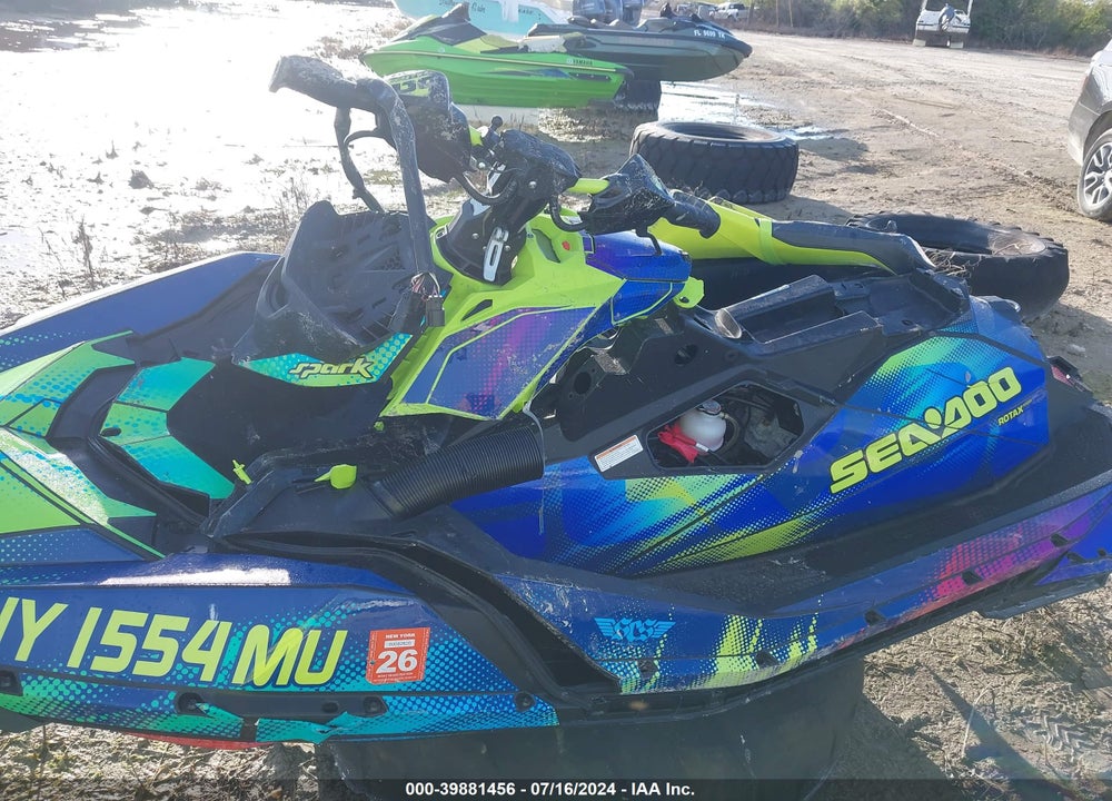 2023 SEADOO SPARK VIN: YDV61254B323
