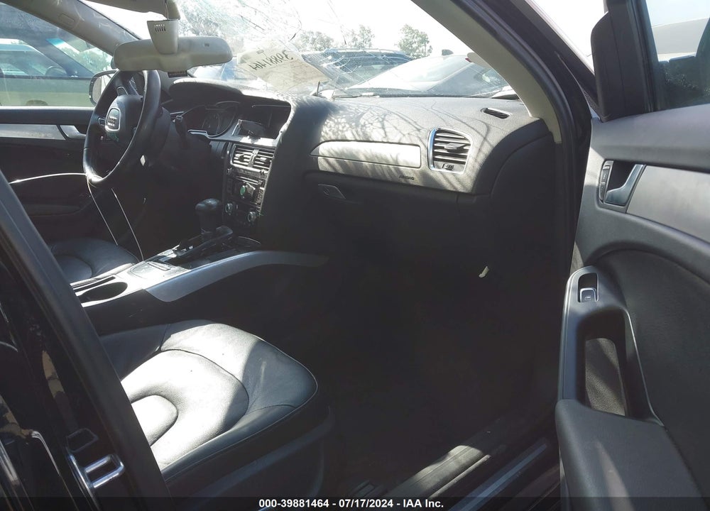2013 AUDI A4 2.0T PREMIUM VIN: WAUEFAFL3DA053266