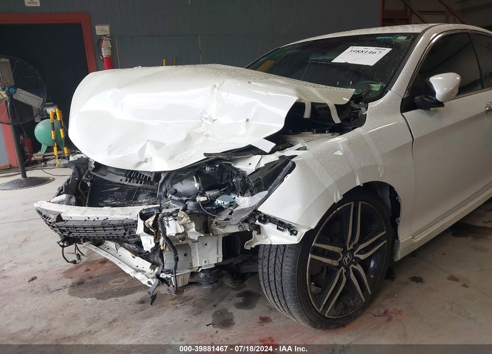 2017 HONDA ACCORD SPORT VIN: 1HGCR2F51HA308223