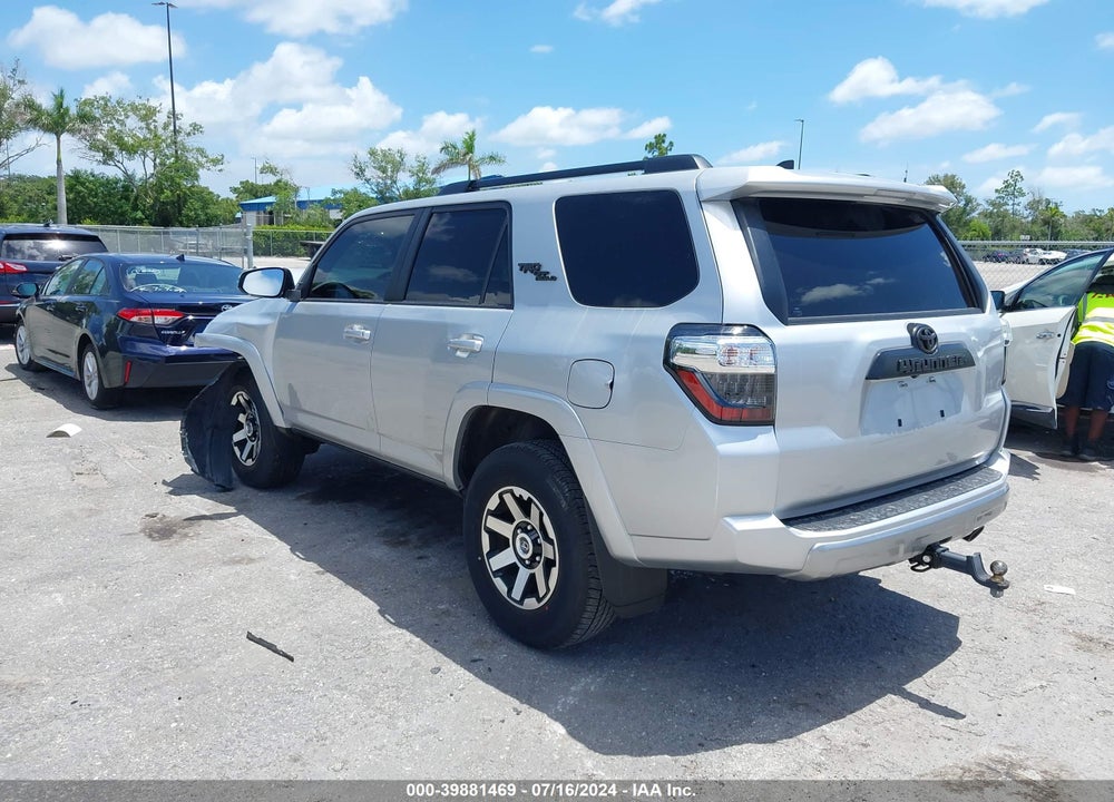 2022 TOYOTA 4RUNNER TRD OFF ROAD VIN: JTEPU5JR9N6085255