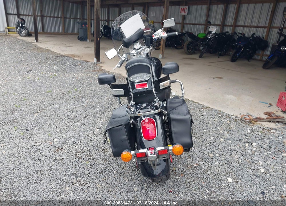 2004 HONDA VT1100 C2 VIN: 1HFSC43014A400190