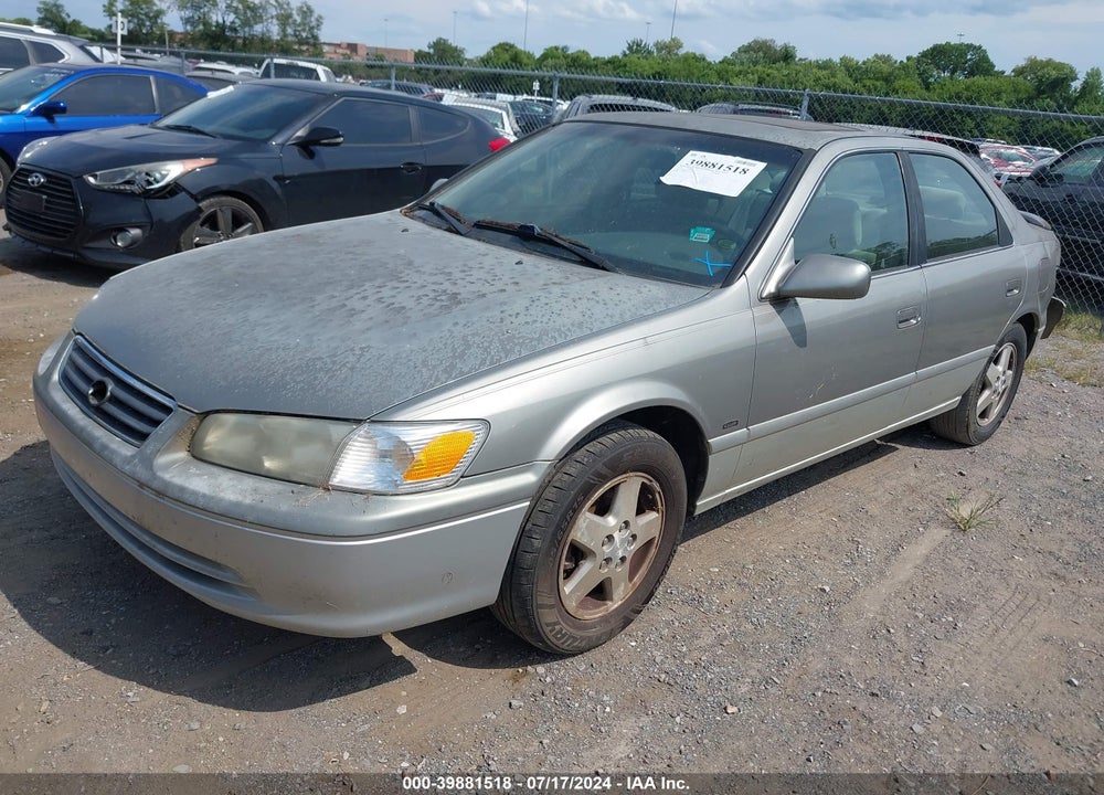 2001 TOYOTA CAMRY LE VIN: JT2BG22K410564744