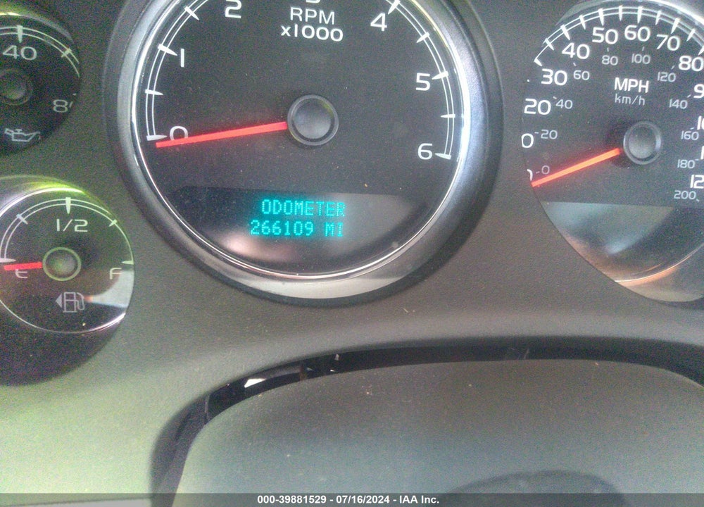 2010 GMC SIERRA 1500 SLT VIN: 1GTSKWE37AZ135563