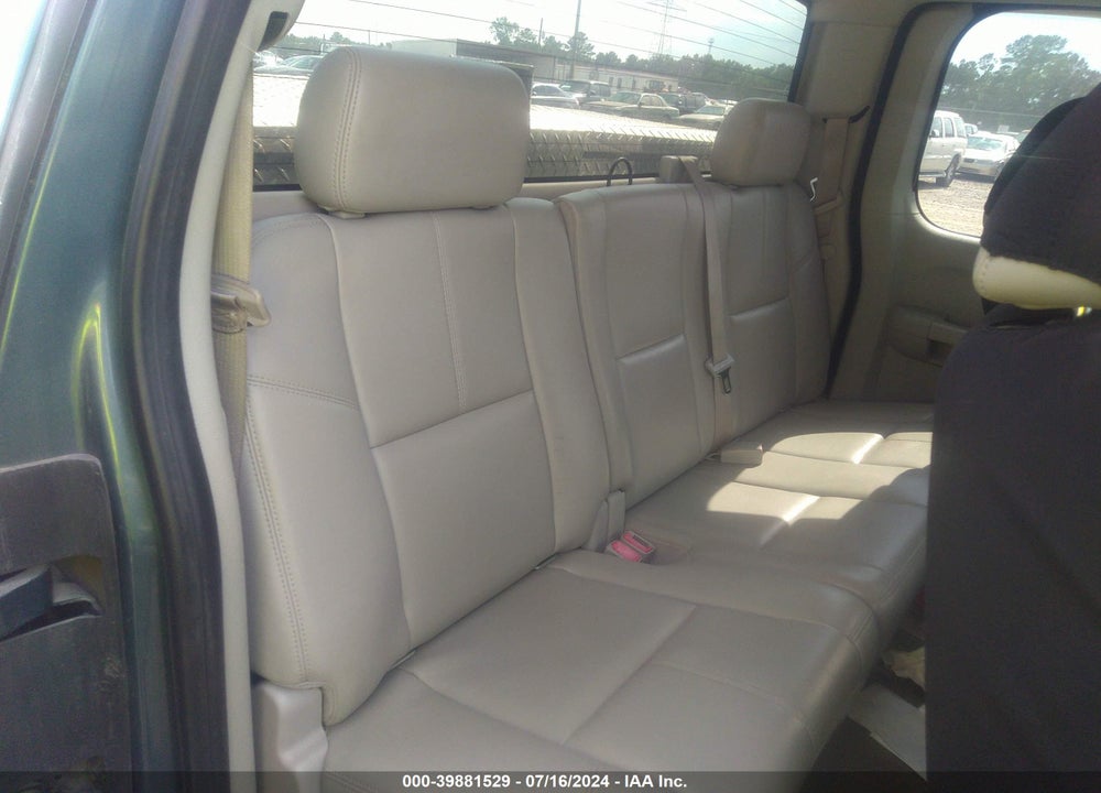 2010 GMC SIERRA 1500 SLT VIN: 1GTSKWE37AZ135563