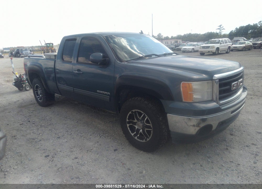 2010 GMC SIERRA 1500 SLT VIN: 1GTSKWE37AZ135563