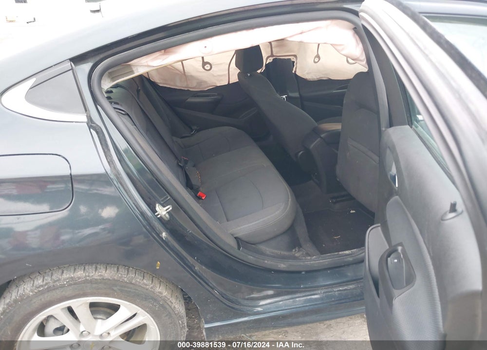 2018 CHEVROLET CRUZE LT AUTO VIN: 1G1BE5SM5J7128730