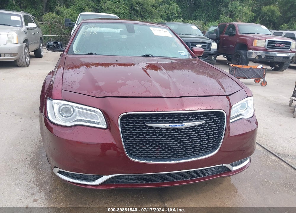 2019 CHRYSLER 300 TOURING L VIN: 2C3CCAAG4KH542517