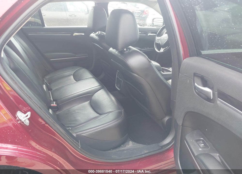 2019 CHRYSLER 300 TOURING L VIN: 2C3CCAAG4KH542517