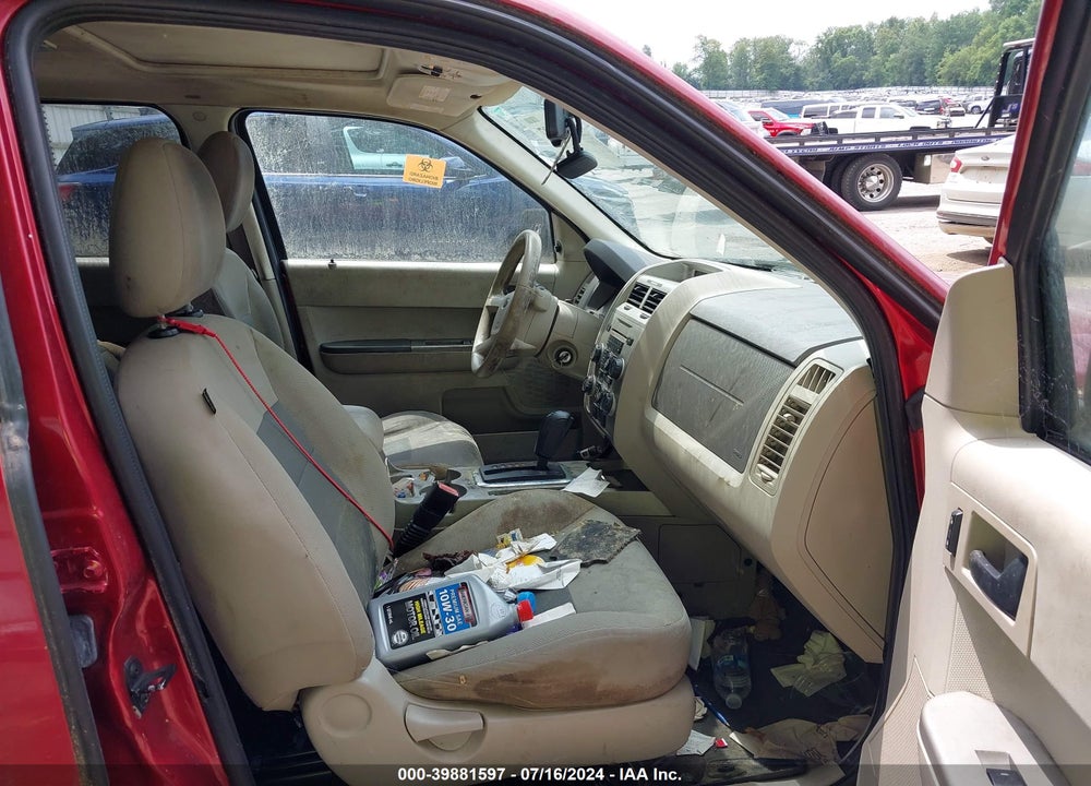 2008 FORD ESCAPE XLT VIN: 1FMCU93128KA90919