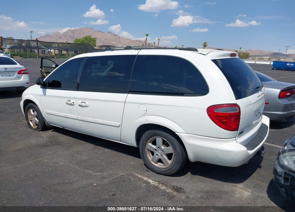 2005 DODGE GRAND CARAVAN SXT VIN: 2D4GP44L05R361573