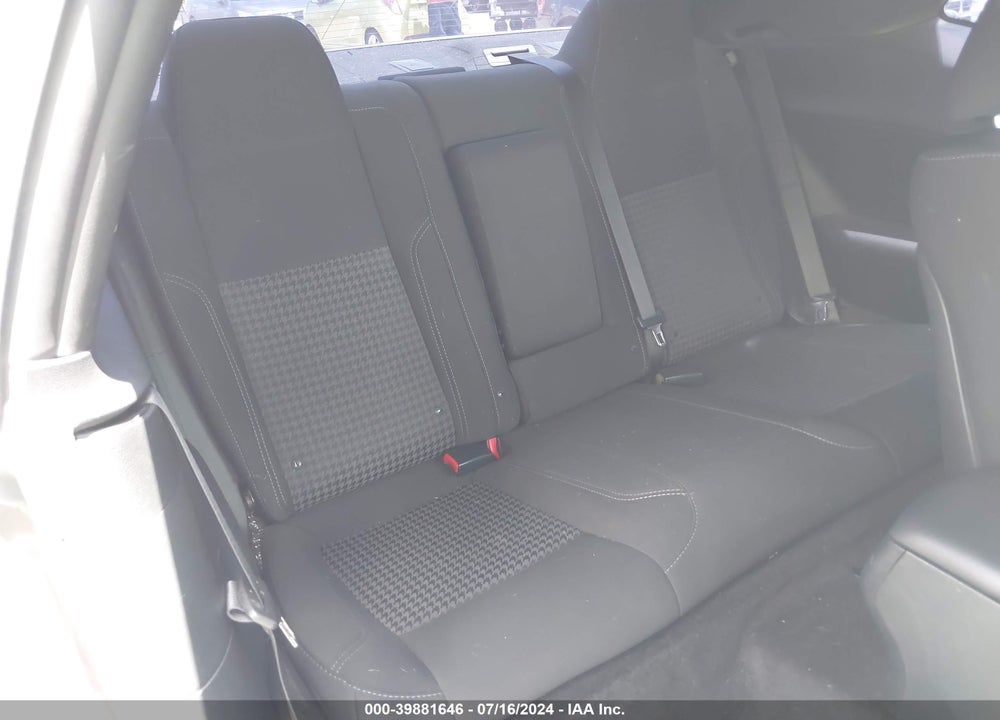 2017 DODGE CHALLENGER SXT VIN: 2C3CDZAGXHH531977