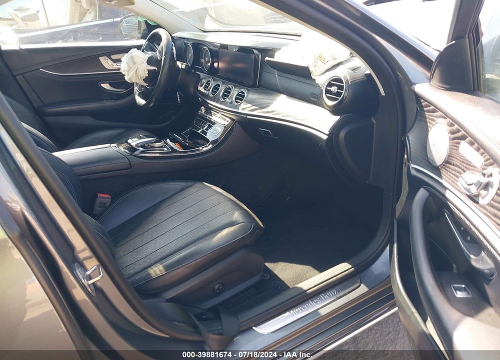 2017 MERCEDES-BENZ E 300 VIN: WDDZF4JB9HA194455