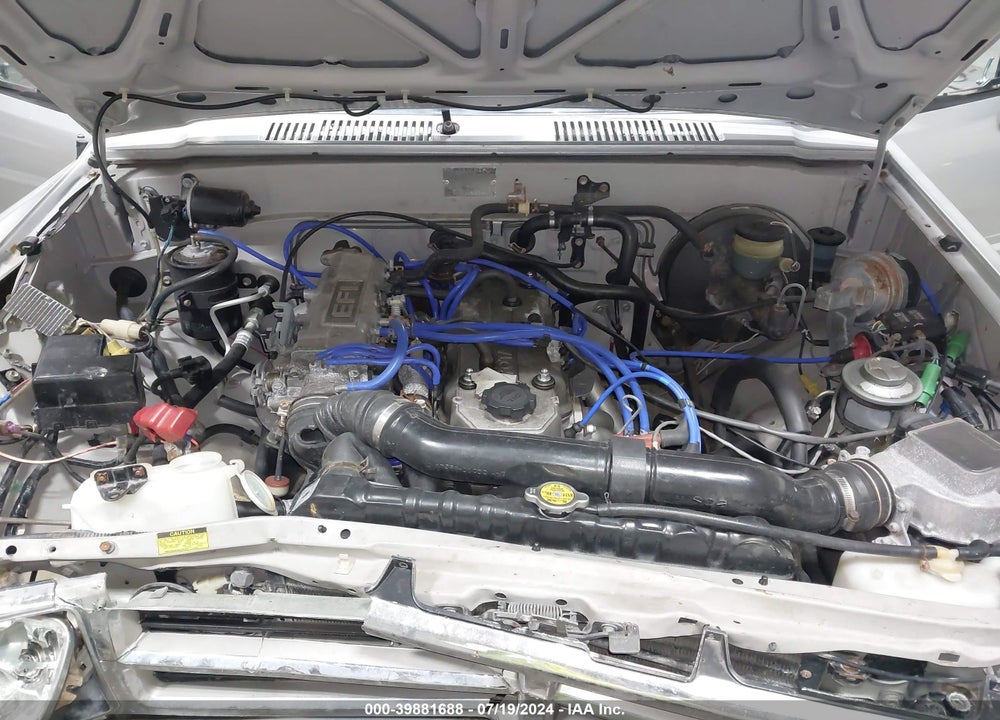 1987 TOYOTA PICKUP XTRACAB RN67 SR5 VIN: JT4RN67S5H5082678