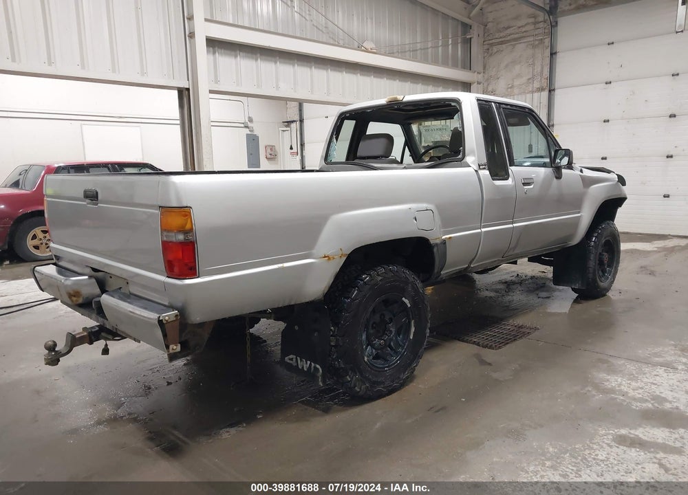 1987 TOYOTA PICKUP XTRACAB RN67 SR5 VIN: JT4RN67S5H5082678