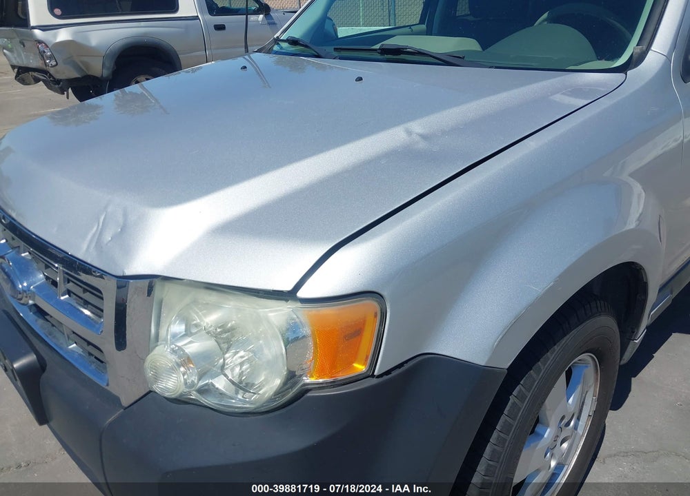 2009 FORD ESCAPE XLT VIN: 1FMCU93GX9KC49126