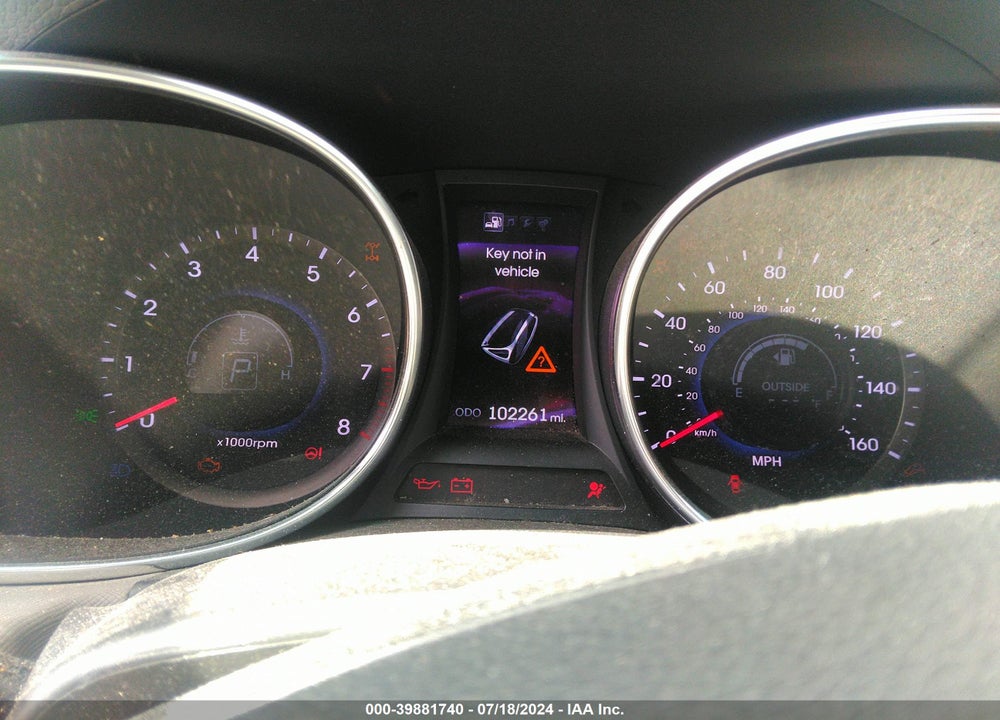 2013 HYUNDAI SANTA FE SPORT 2.0T VIN: 5XYZUDLA3DG042413