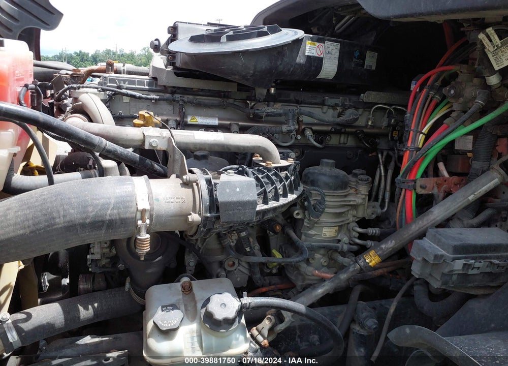 2018 FREIGHTLINER CASCADIA 125 VIN: 3AKJGLDR0JSJK2221