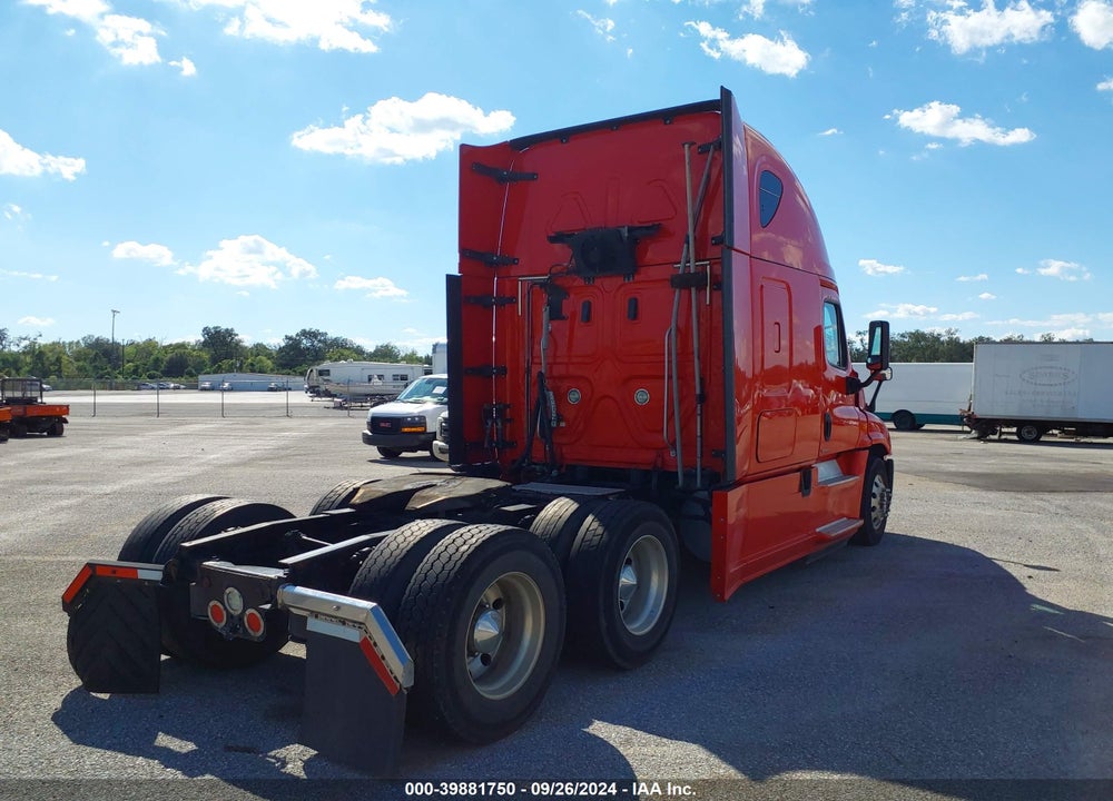 2018 FREIGHTLINER CASCADIA 125 VIN: 3AKJGLDR0JSJK2221