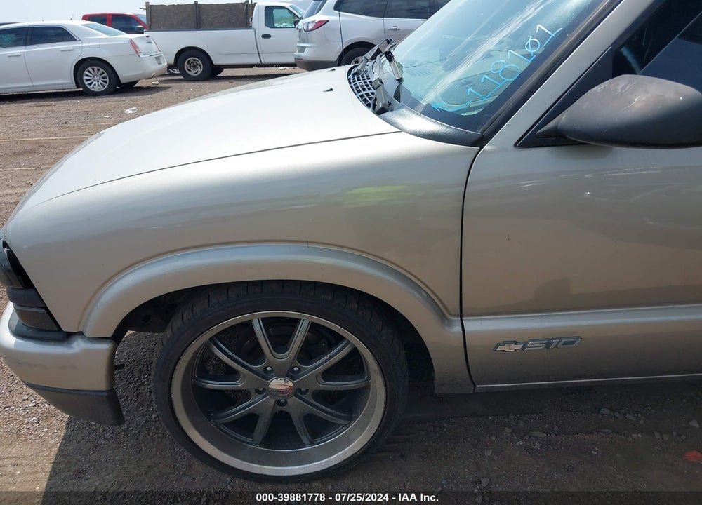 2003 CHEVROLET S-10 LS VIN: 1GCCS19X938118101