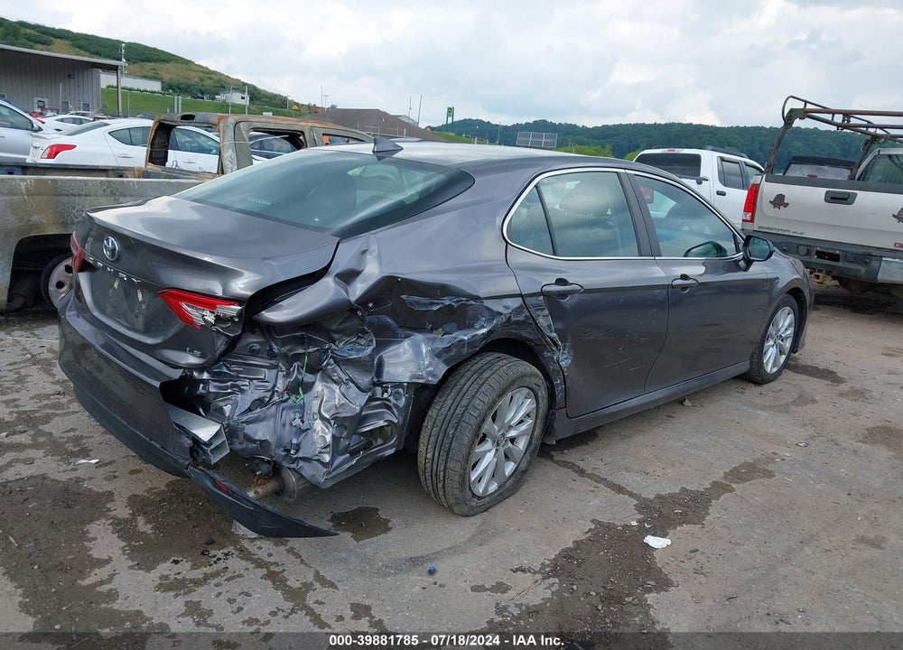 2020 TOYOTA CAMRY LE VIN: 4T1C11AK7LU932057