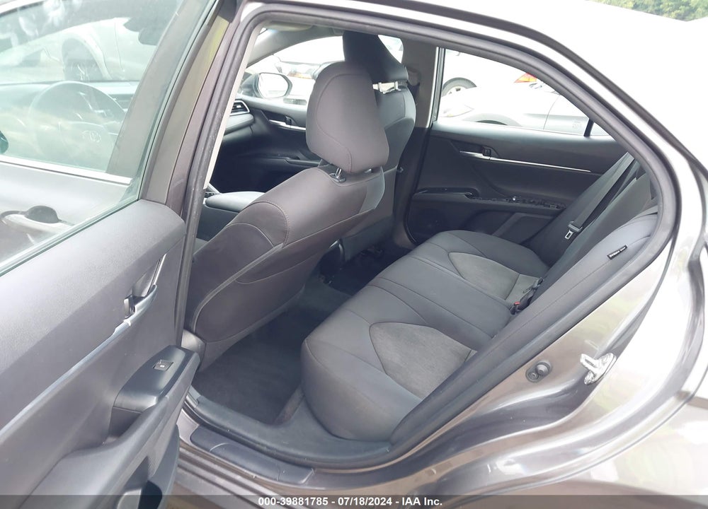 2020 TOYOTA CAMRY LE VIN: 4T1C11AK7LU932057
